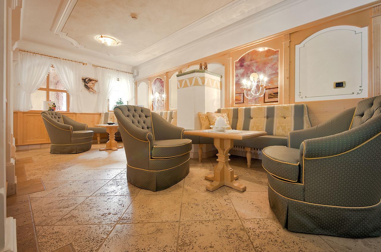 Mountain B&B - La Scalira Корвара-ин-Бадия Экстерьер фото